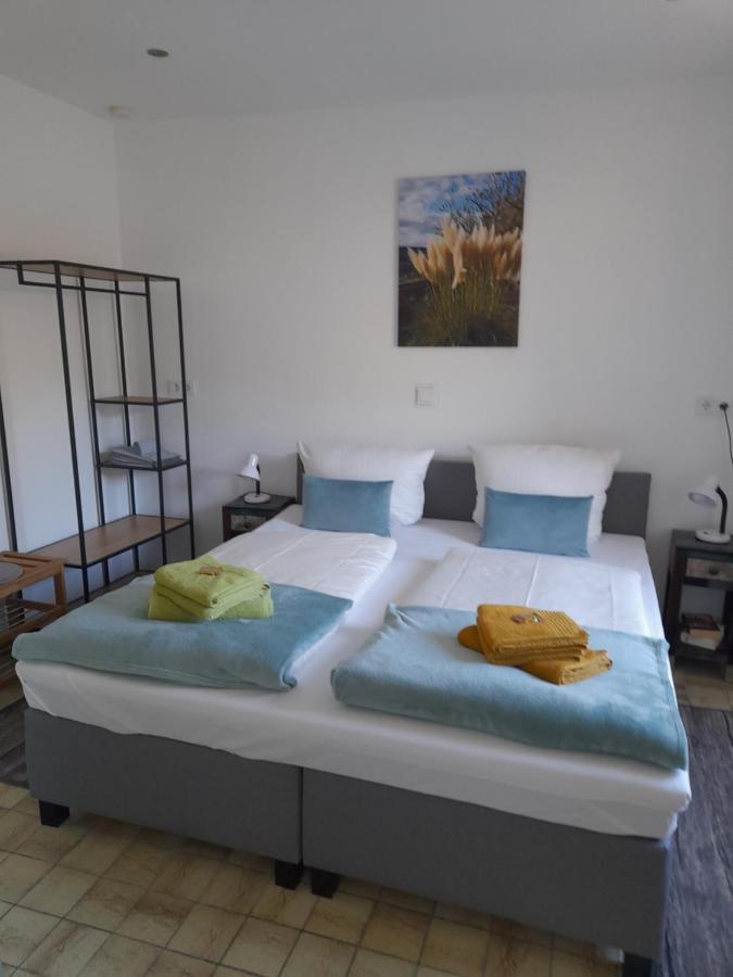 Moselliebe Zell Apartment Bagian luar foto